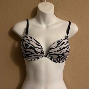 🔥Deals🔥Black and white bra